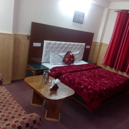 Gautam Hotel & Cottage Manāli Zewnętrze zdjęcie